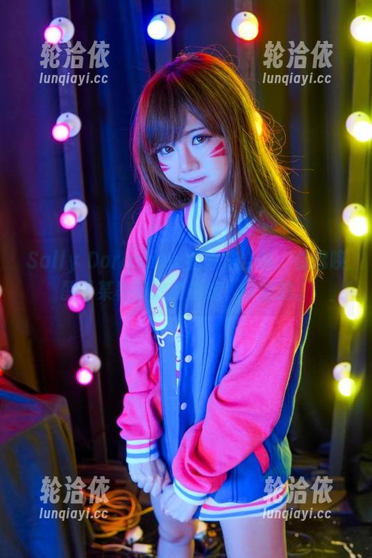 Sally Dorasnow的蒂法合集，仿佛唤醒了某种奇妙的情绪，你懂的。